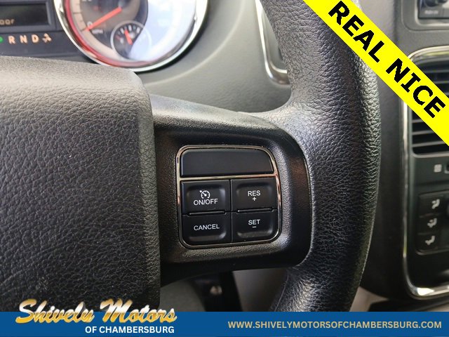 Used 2019 Dodge Grand Caravan SE w/ UConnect Hands-Free Group image 24