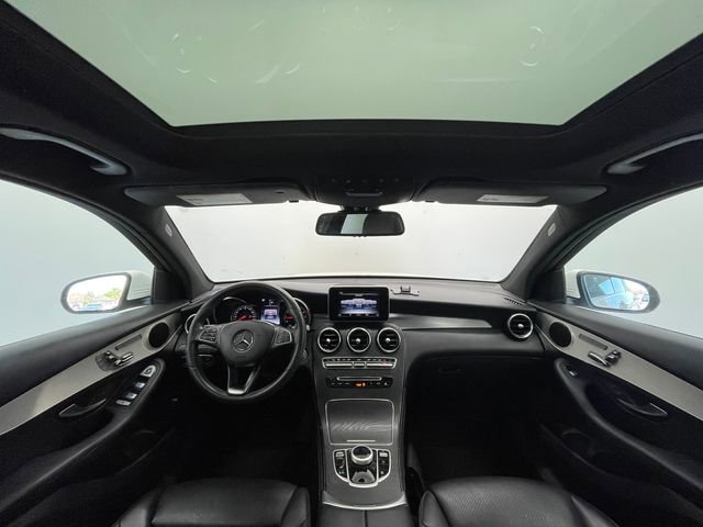 Used 2019 Mercedes-Benz GLC 300 image 21