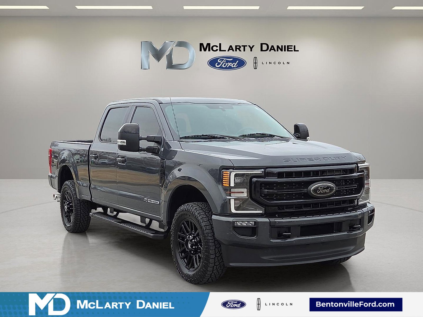 Used 2021 Ford F250 Lariat image 1