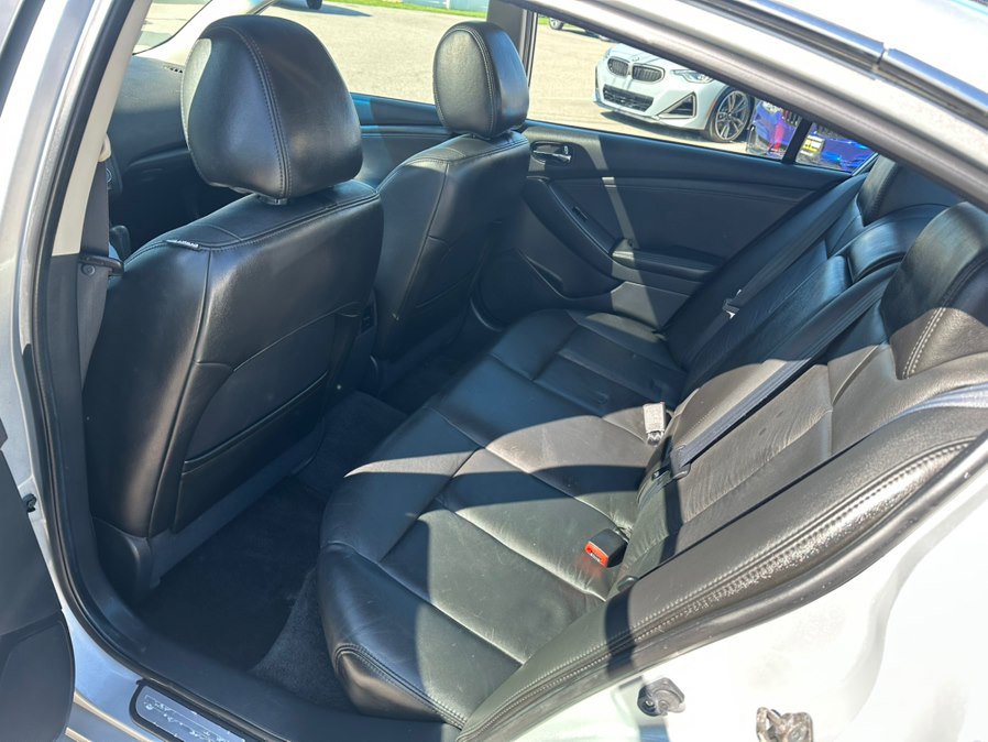 Used 2009 Nissan Altima 3.5 SL w/ Emergency Aid Pkg FWD image 14