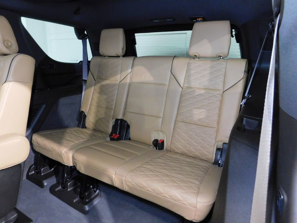 Used 2024 Cadillac Escalade Premium Luxury w/ Touring Package image 87