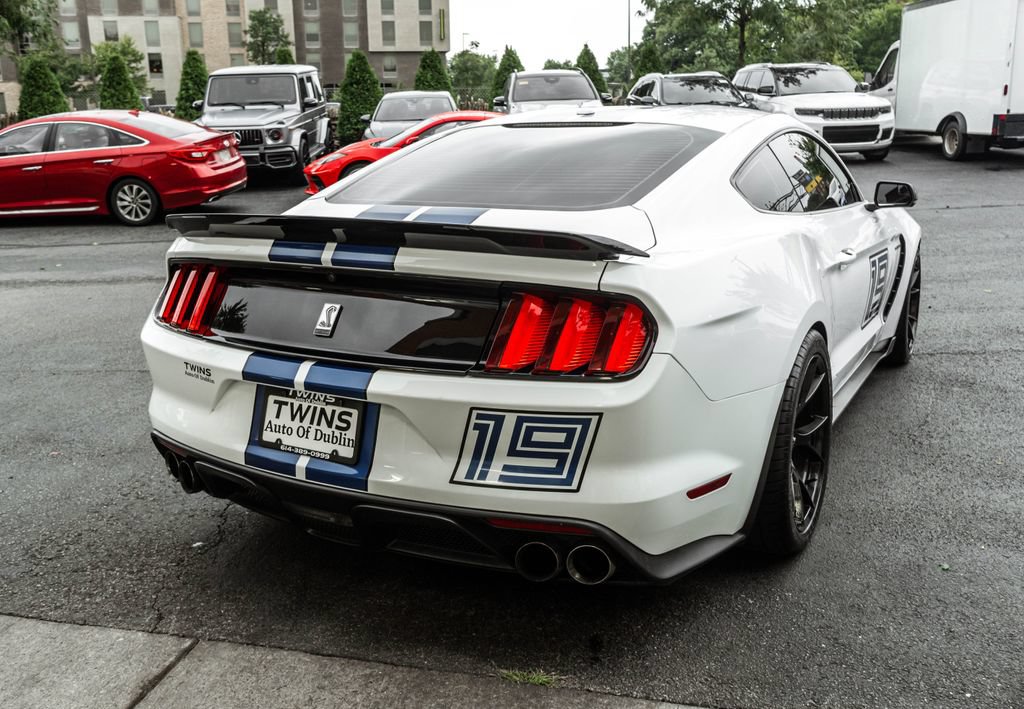 Used 2017 Ford Mustang Shelby GT350 w/ Electronics Package RWD image 29
