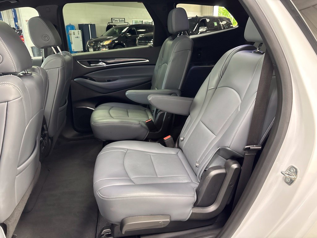 Used 2023 Buick Enclave Essence w/ Experience Buick Package AWD/4WD image 39
