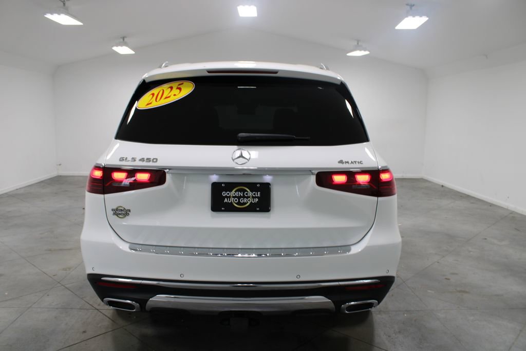 Used 2025 Mercedes-Benz GLS 450 4MATIC image 8