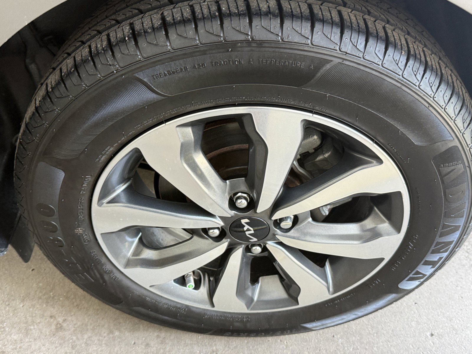 Used 2023 Kia Rio S w/ Technology Package FWD image 32