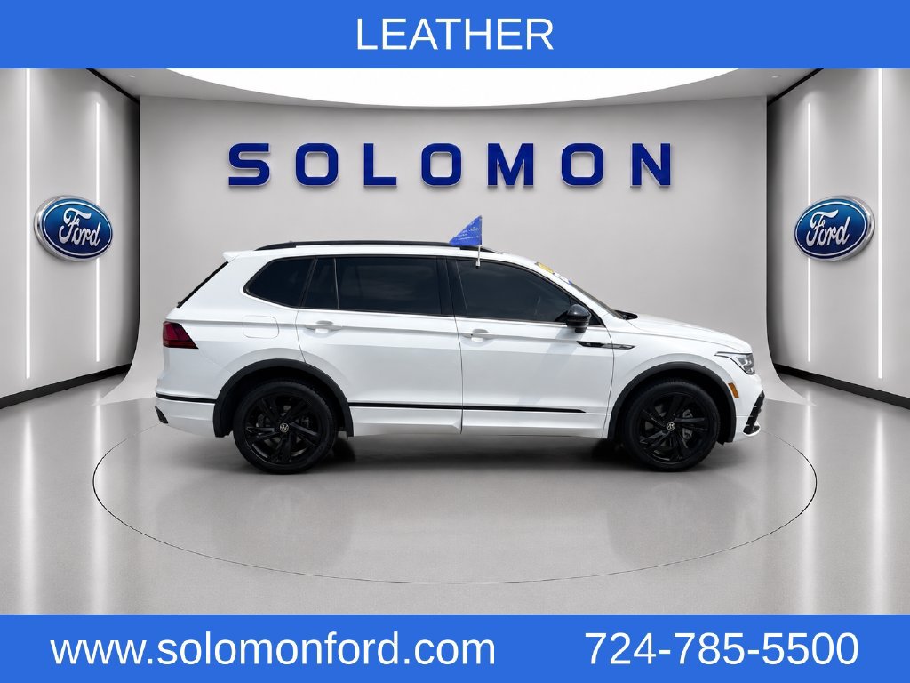 Used 2023 Volkswagen Tiguan SE R-Line FWD image 6