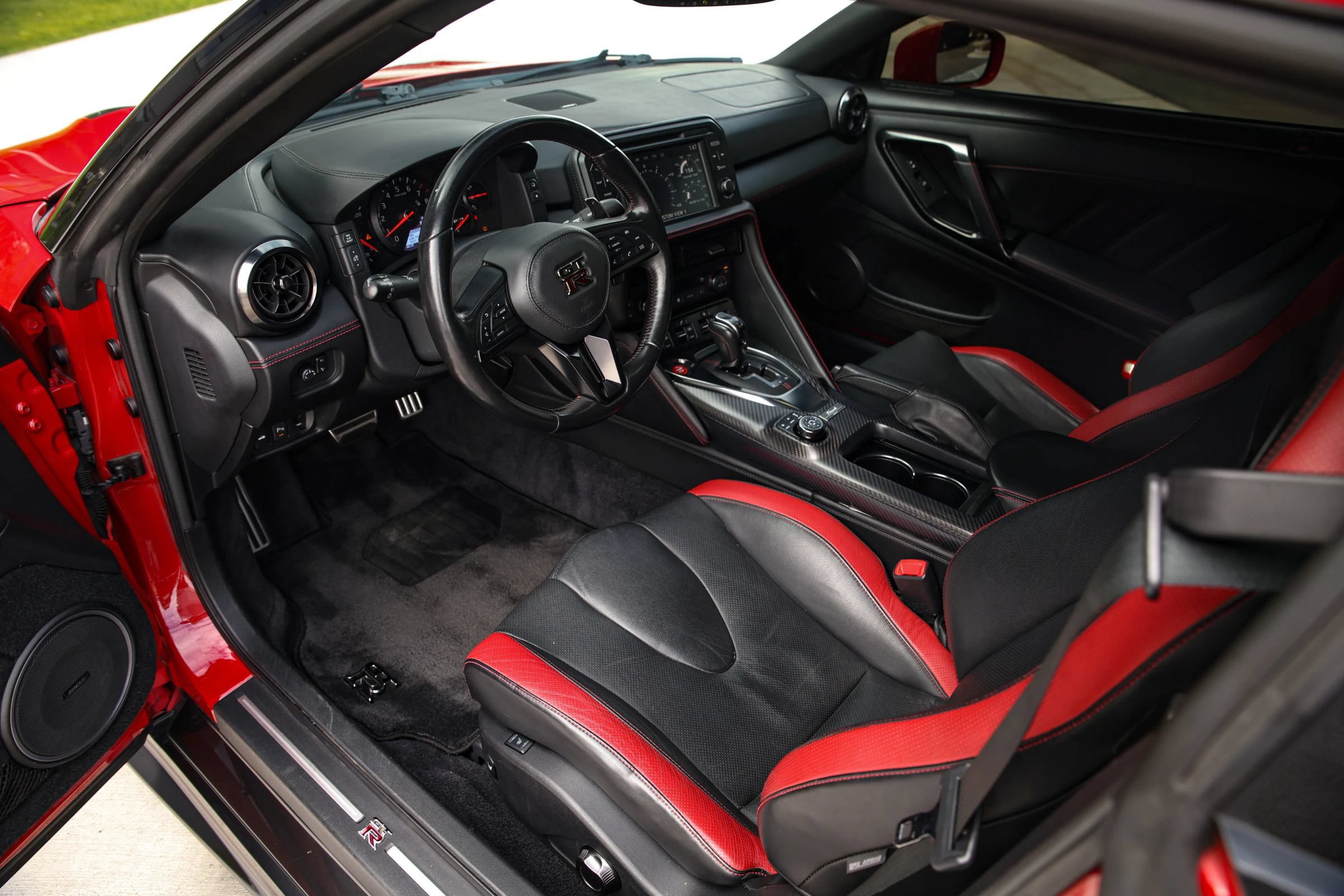 Used 2019 Nissan GT-R Track Edition AWD/4WD image 27