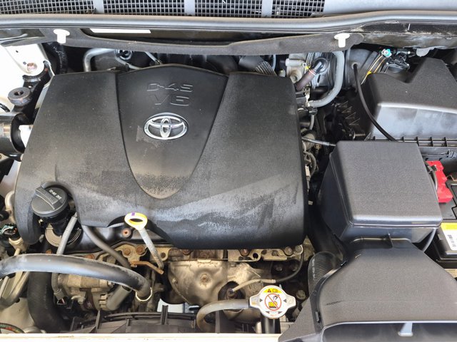 Used 2019 Toyota Sienna L FWD image 22
