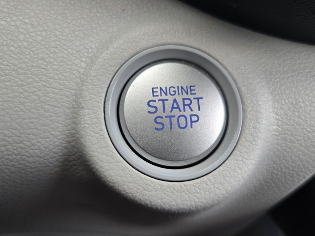 Used 2023 Hyundai Venue Limited w/ Cargo Package FWD image 21