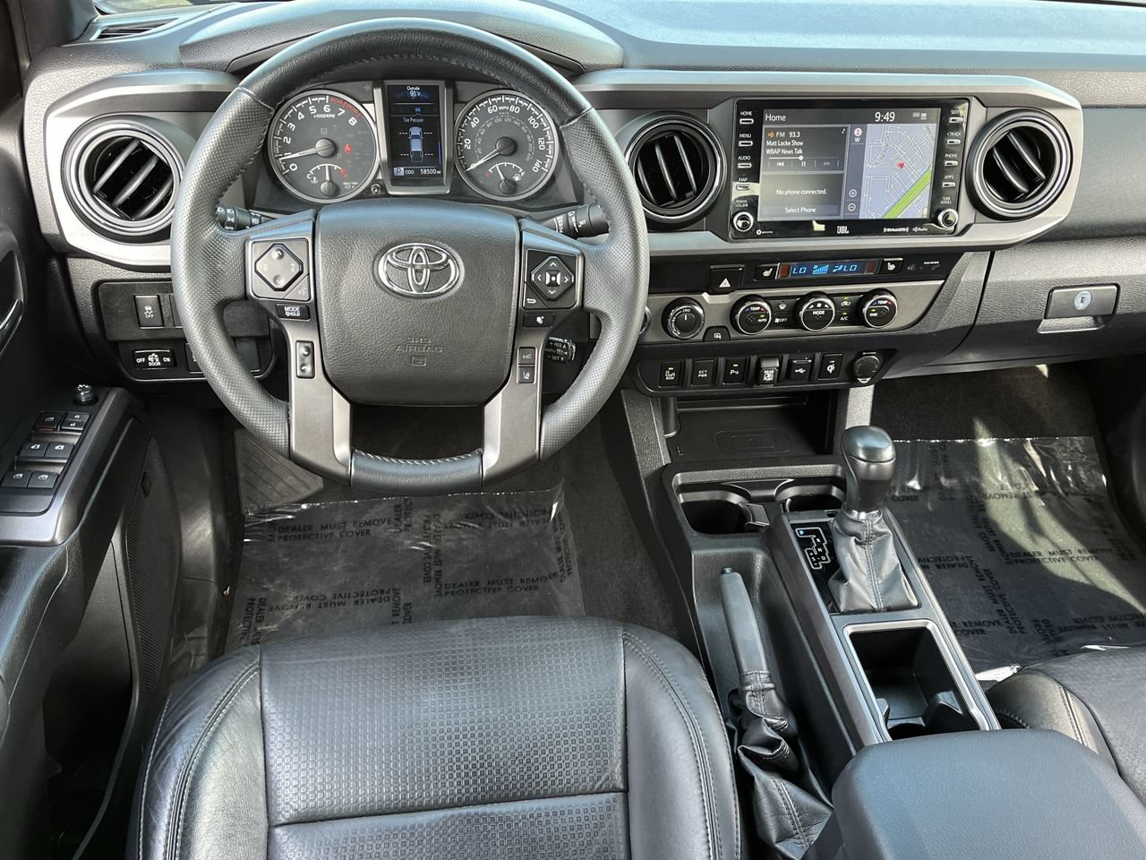 Used 2022 Toyota Tacoma TRD Sport w/ TRD Premium Sport Package AWD/4WD image 10