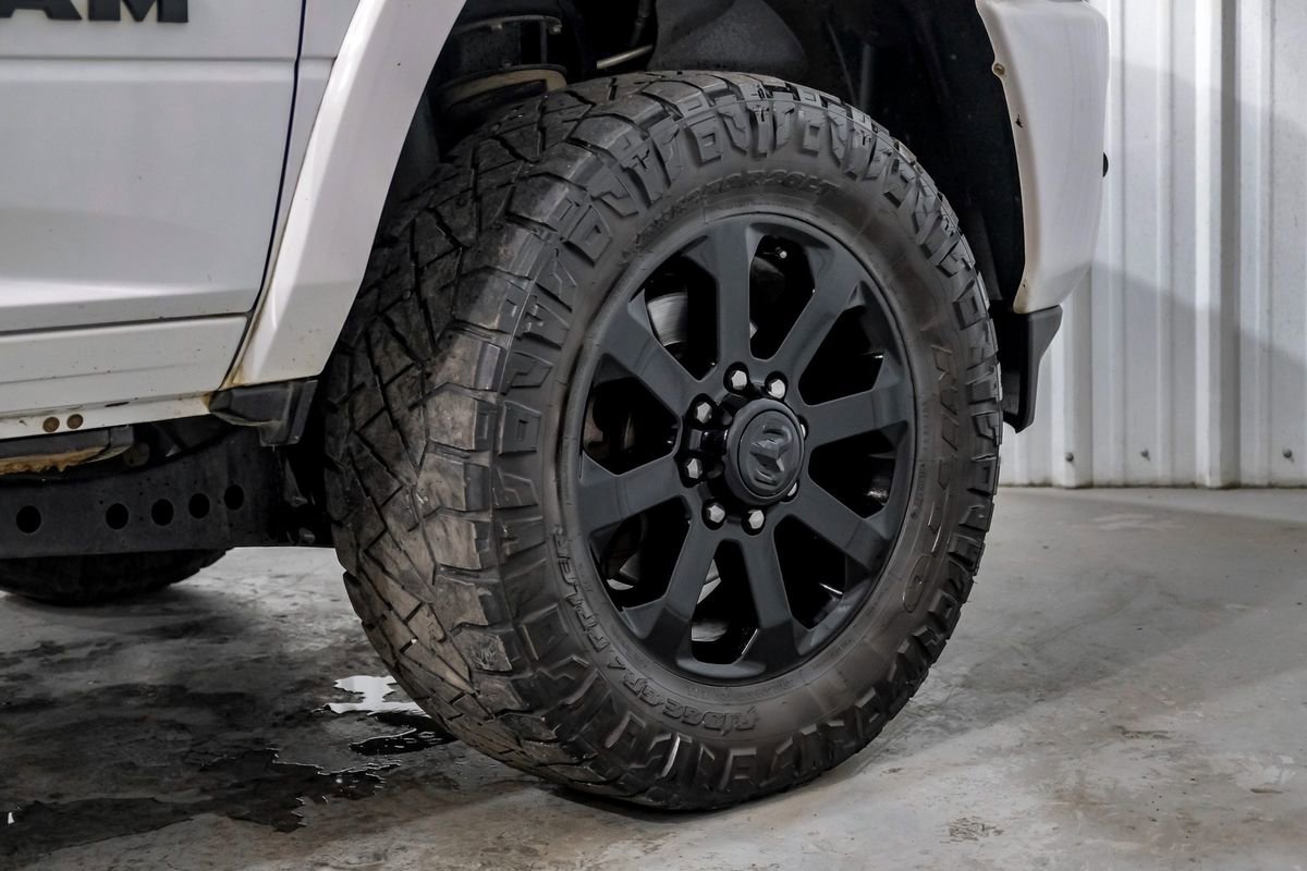 Used 2020 RAM 2500 Laramie w/ Night Edition image 65