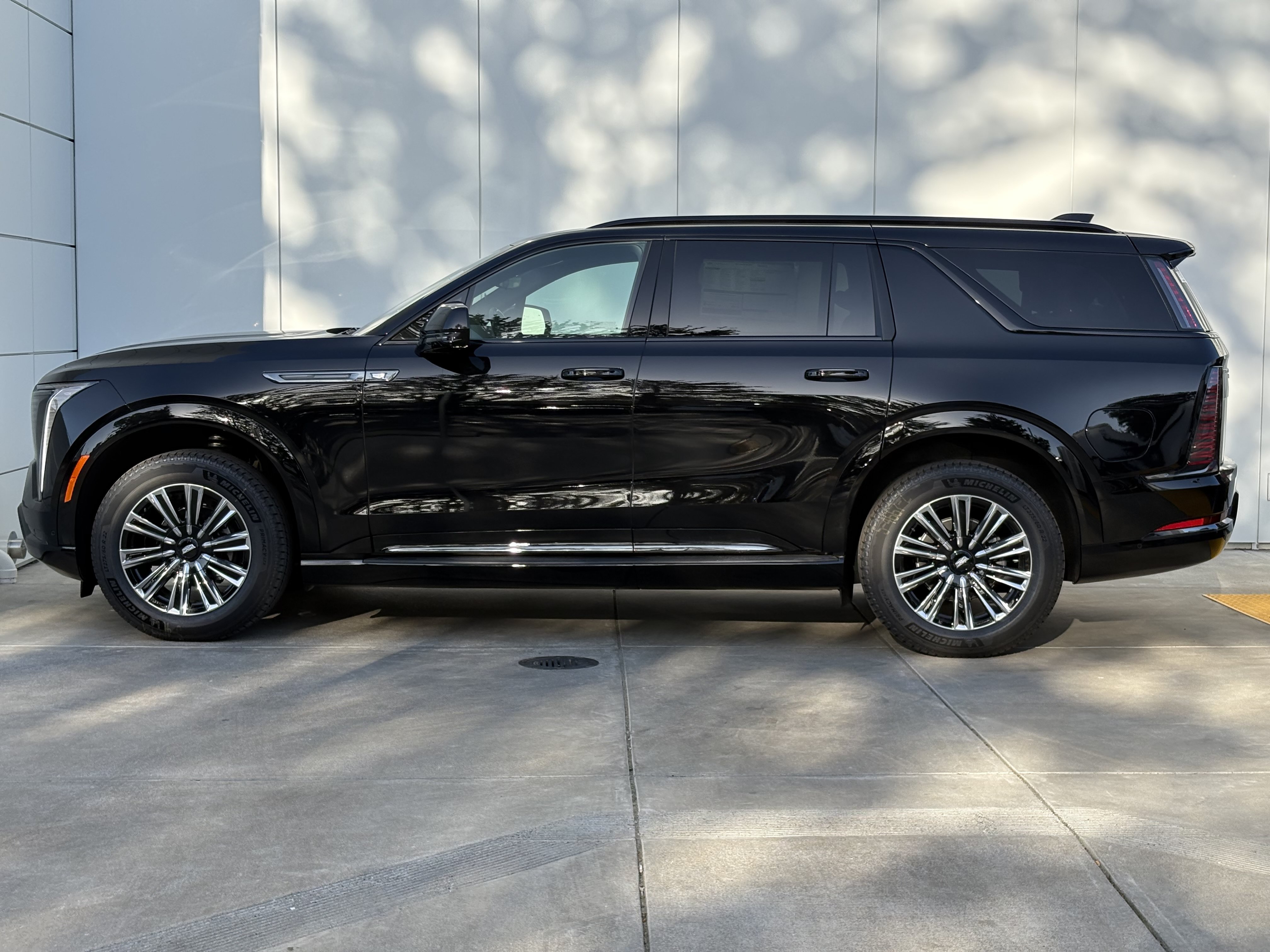 New 2026 Cadillac Escalade IQL Sport 1 AWD/4WD image 4