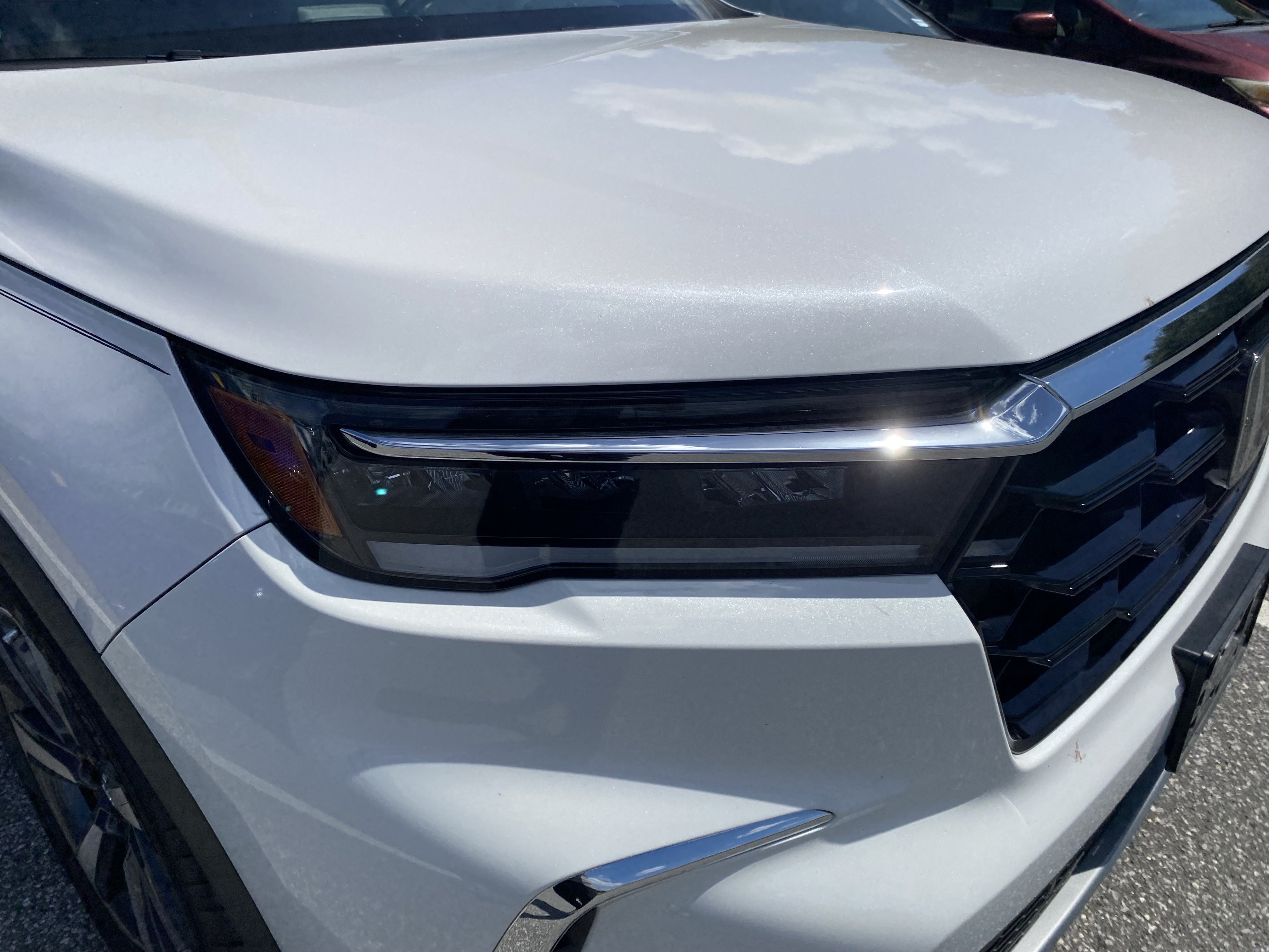 Used 2024 Honda Pilot Touring image 16