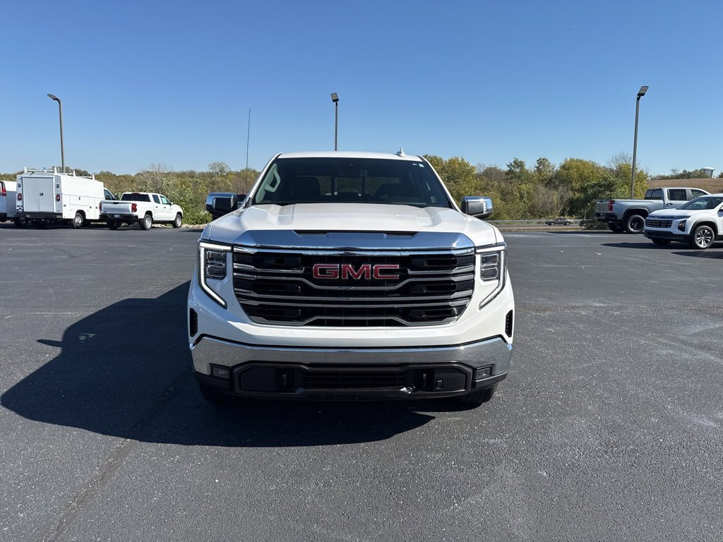 Used 2023 GMC Sierra 1500 SLT w/ SLT Premium Package image 8