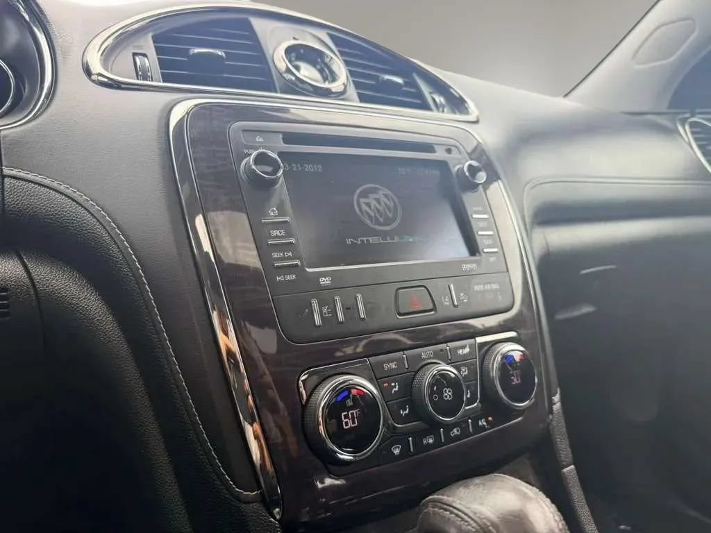 Used 2015 Buick Enclave Premium FWD image 20