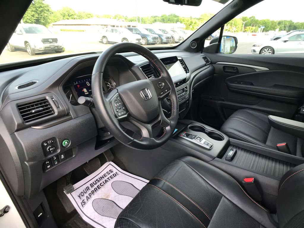 Certified 2023 Honda Passport TrailSport image 20