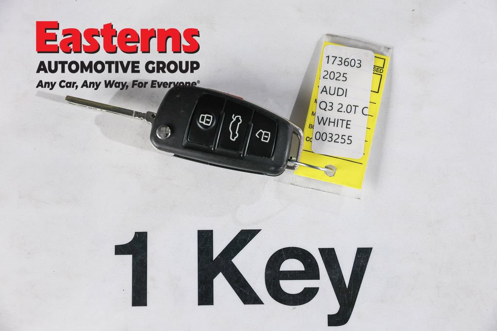 Used 2025 Audi Q3 2.0T Premium AWD/4WD image 26