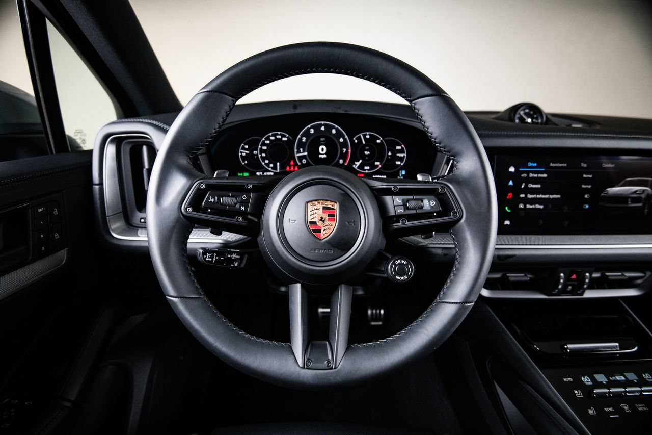 Certified 2026 Porsche Cayenne S AWD/4WD image 27