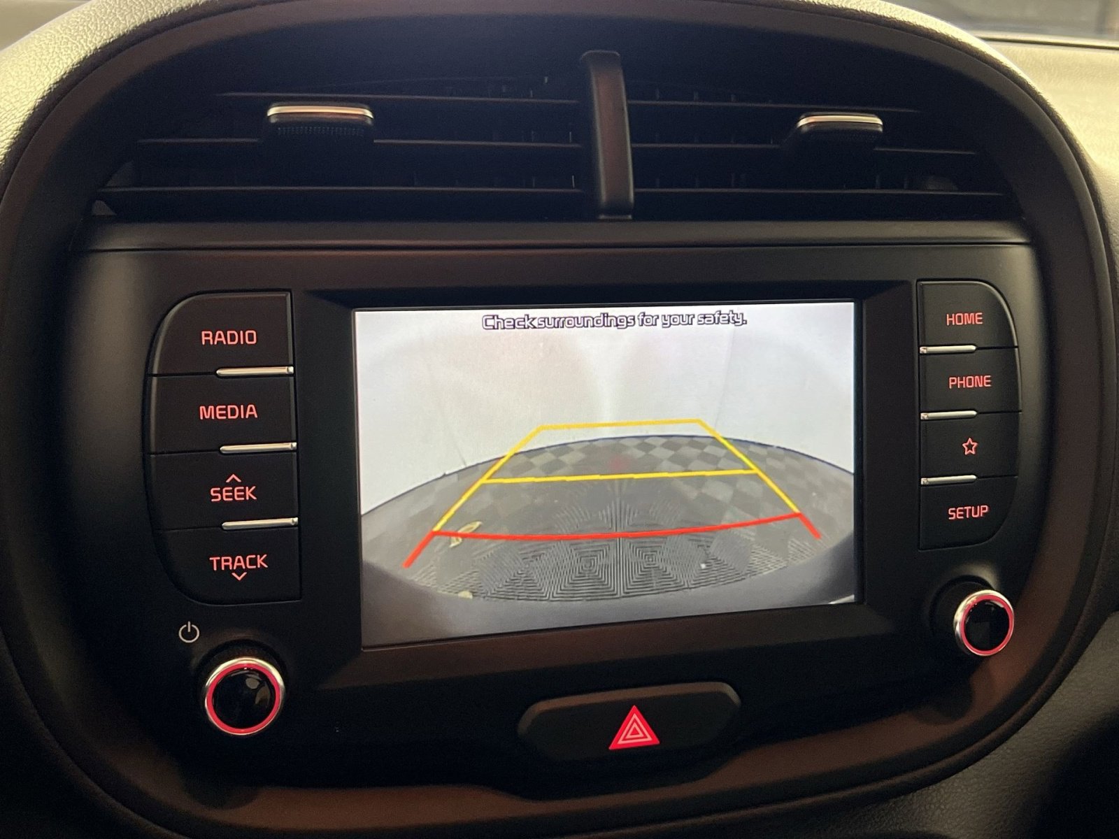 Used 2021 Kia Soul LX image 19