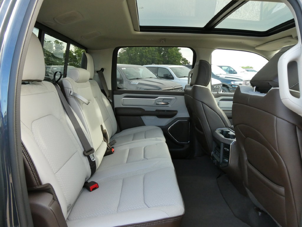 New 2026 RAM 1500 Laramie w/ Laramie Southwest Edition AWD/4WD image 14