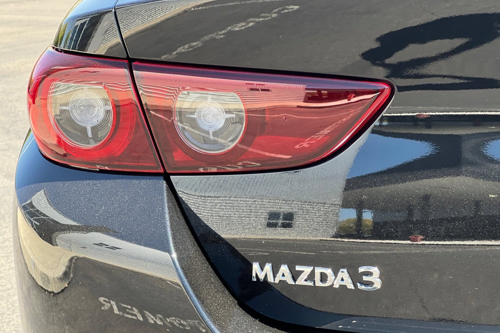 New 2026 MAZDA MAZDA3 2.5 S Sedan w/ Preferred Pkg FWD image 23