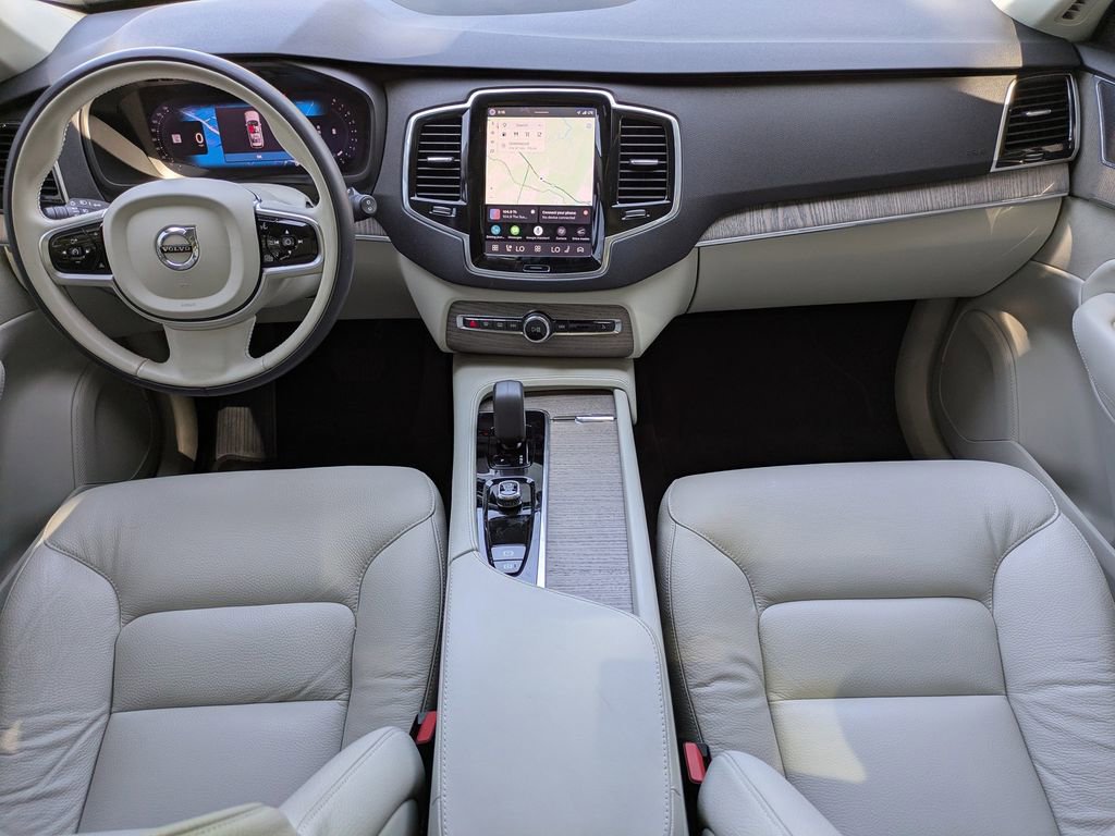 Certified 2024 Volvo XC90 B6 Plus w/ Protection Package Premier AWD/4WD image 15
