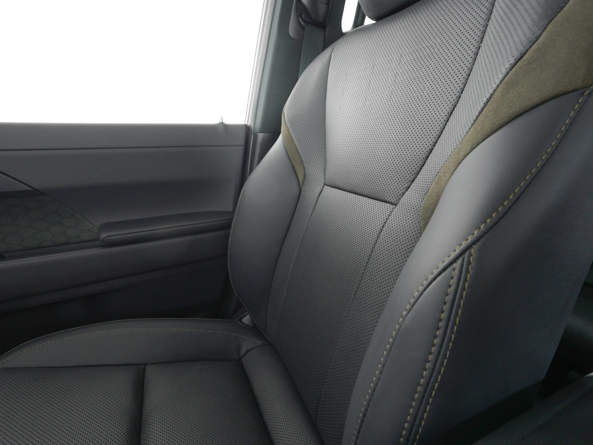 Used 2024 Lexus GX 550 AWD/4WD image 28