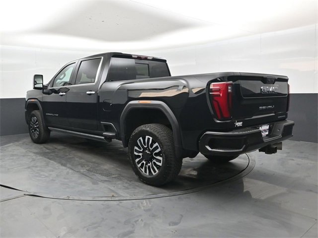 Used 2024 GMC Sierra 3500 Denali Ultimate image 6