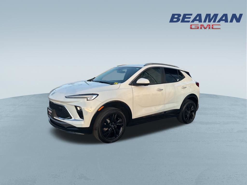 Used 2024 Buick Encore GX Sport Touring w/ Advanced Technology Package AWD/4WD image 3