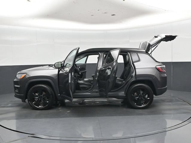 Used 2020 Jeep Compass Latitude AWD/4WD image 57