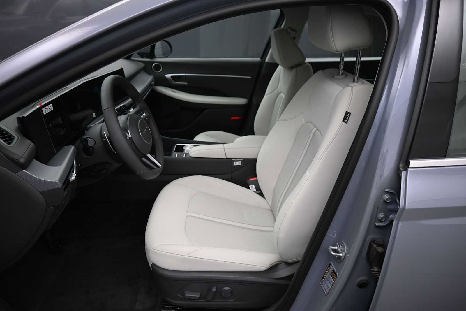 New 2026 Hyundai Sonata SEL FWD image 18
