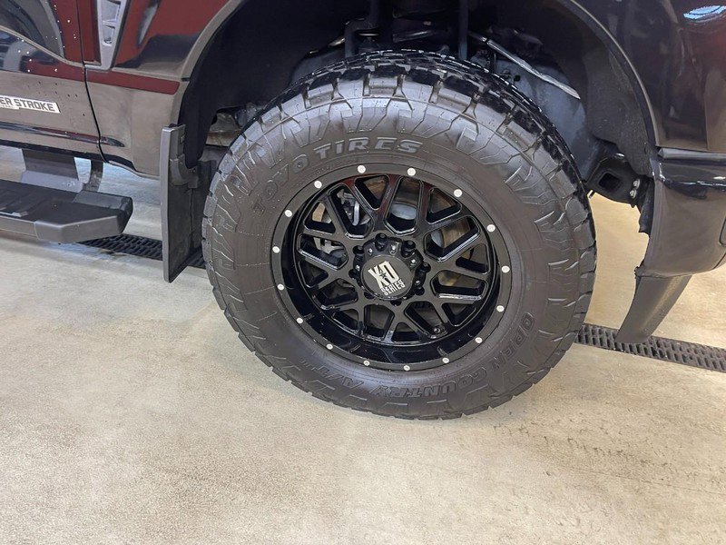 Used 2023 Ford F250 Lariat w/ Lariat Ultimate Package image 7