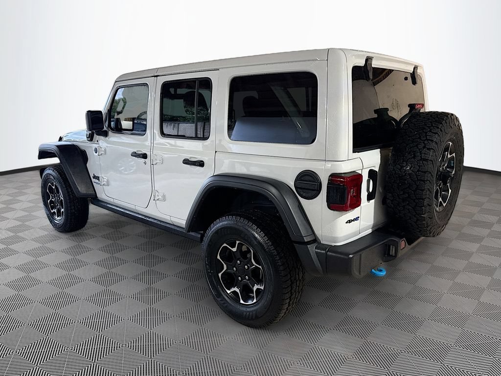 Used 2022 Jeep Wrangler Unlimited Rubicon 4xe AWD/4WD image 8