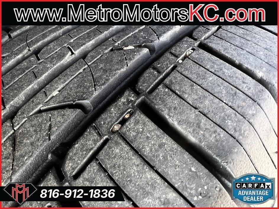 Used 2013 Chevrolet Traverse LT AWD/4WD image 19