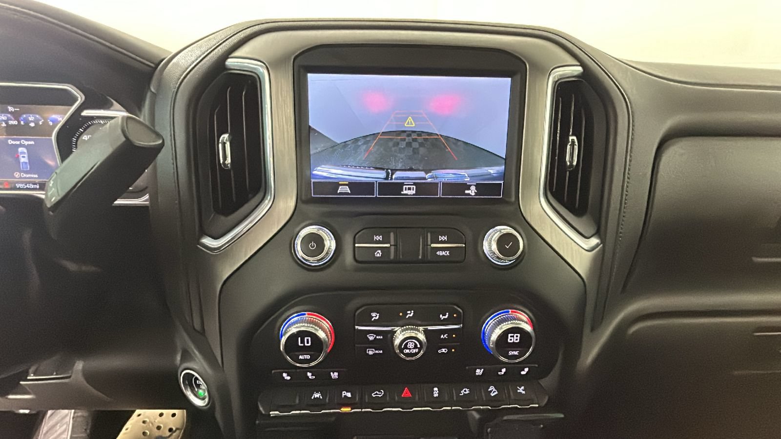 Used 2022 GMC Sierra 1500 Denali w/ Denali Premium Package AWD/4WD image 29