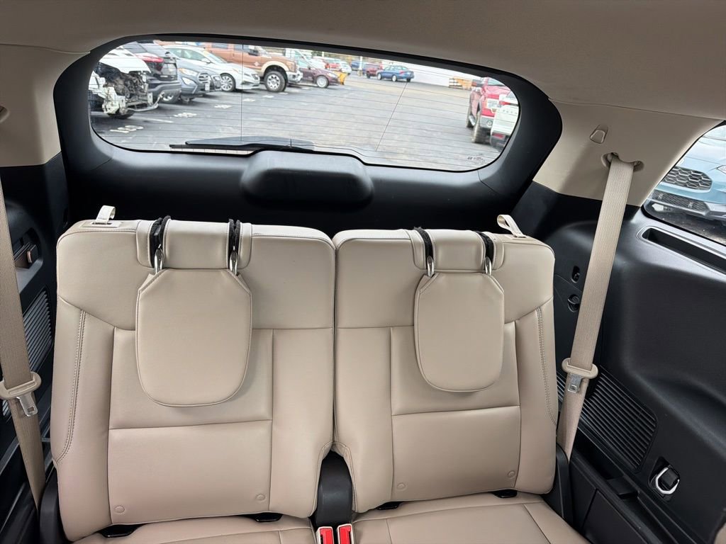 Used 2023 Ford Explorer XLT w/ Equipment Group 202A image 43