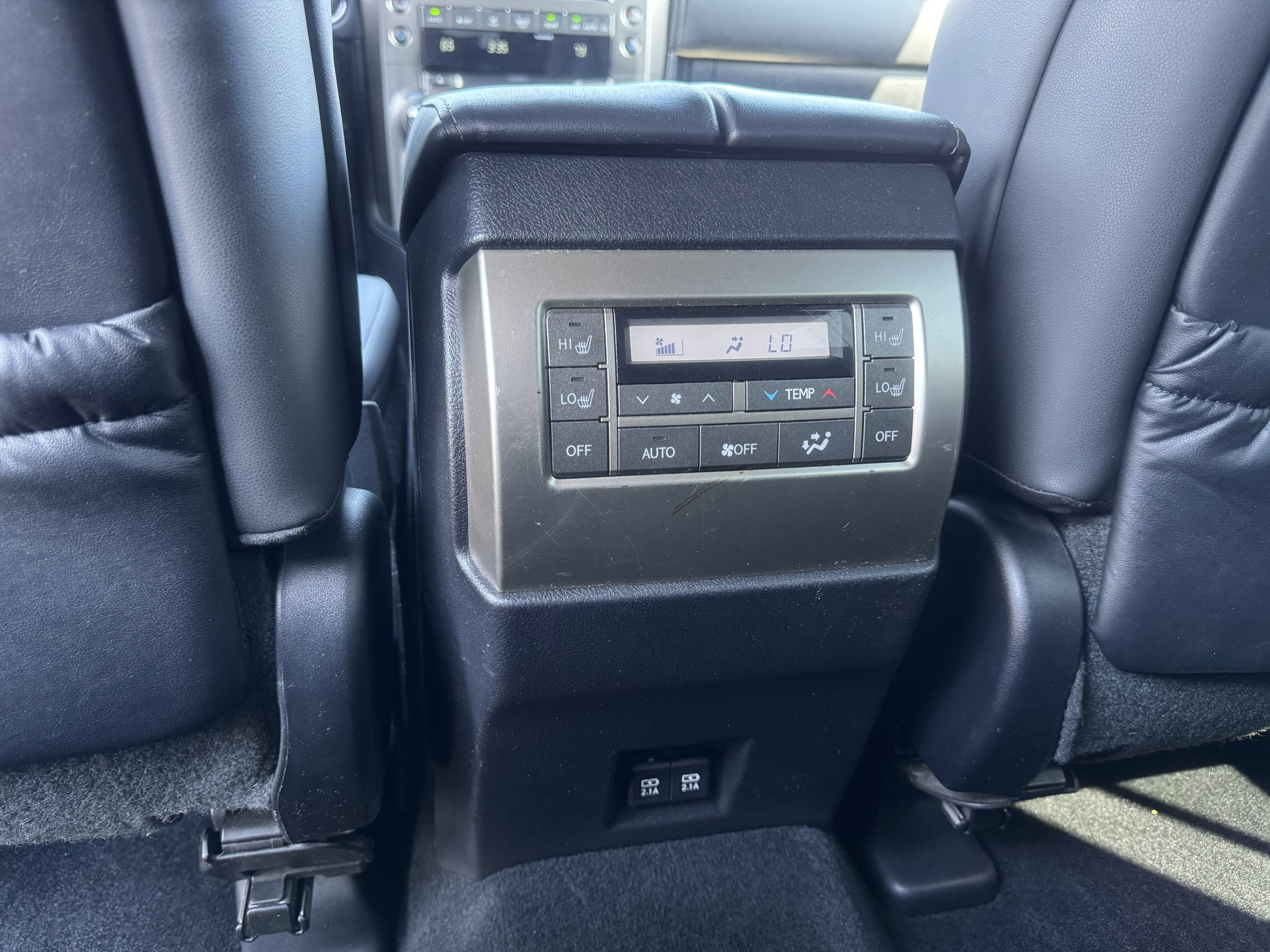 Used 2021 Lexus GX 460 Premium AWD/4WD image 30