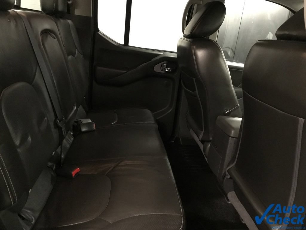 Used 2016 Nissan Frontier PRO-4X w/ Pro-4x Luxury Package AWD/4WD image 37