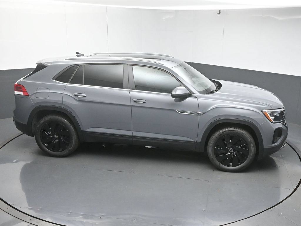 New 2026 Volkswagen Atlas Cross Sport SE FWD image 47