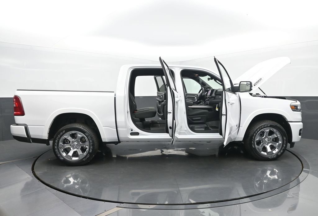 New 2026 RAM 1500 4x4 Crew Cab image 60