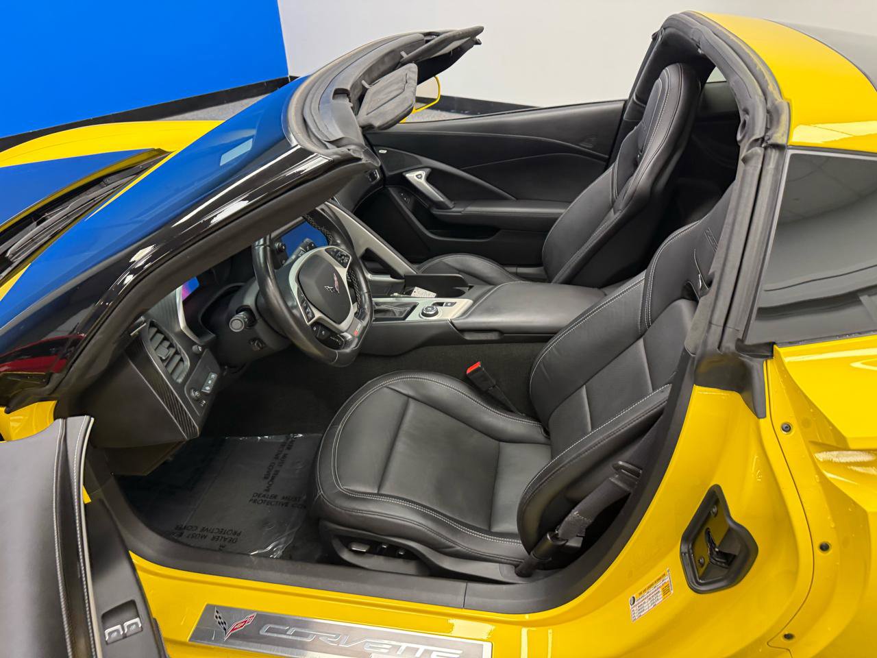 Used 2016 Chevrolet Corvette Z06 w/ 3LZ Preferred Equipment Group image 16