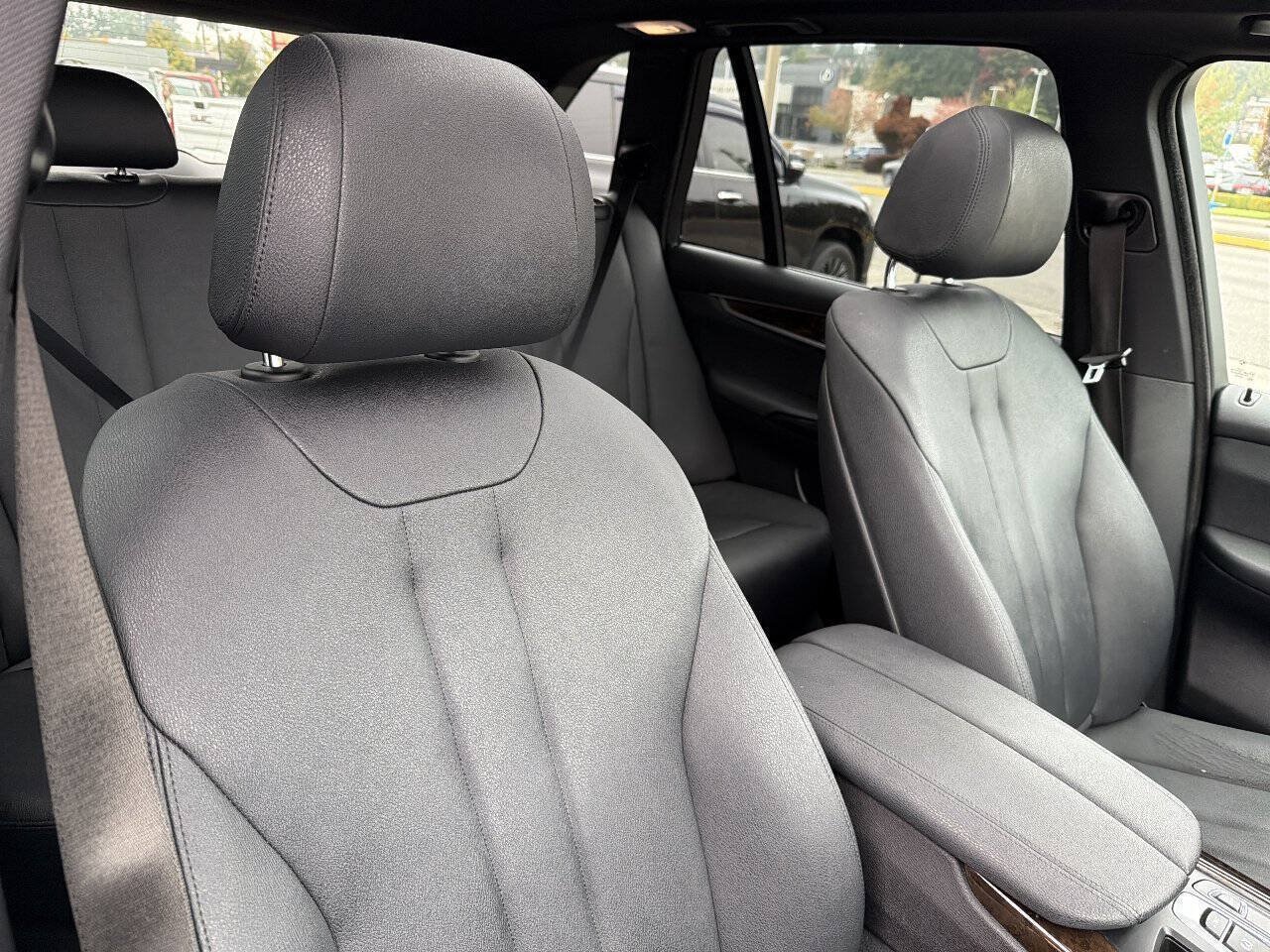 Used 2017 BMW X5 xDrive40e AWD/4WD image 15