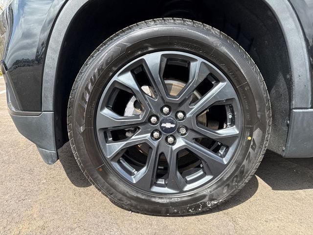 Used 2020 Chevrolet Traverse RS w/ LPO, Floor Liner Package FWD image 9