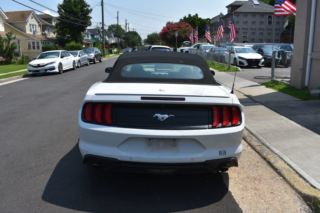 Used 2023 Ford Mustang Premium RWD image 7