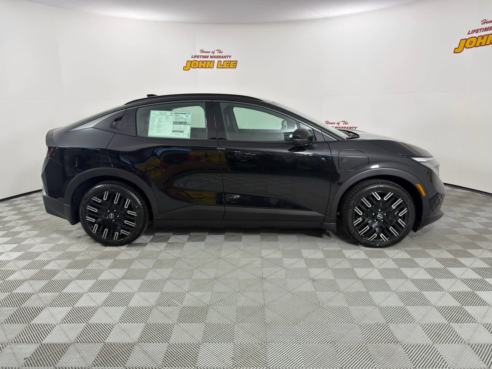 New 2026 Nissan Leaf Platinum+ w/ Cargo Package (Platinum+) image 7