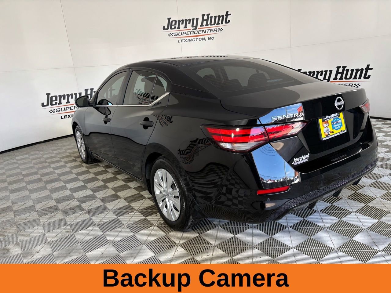 Used 2024 Nissan Sentra S image 7
