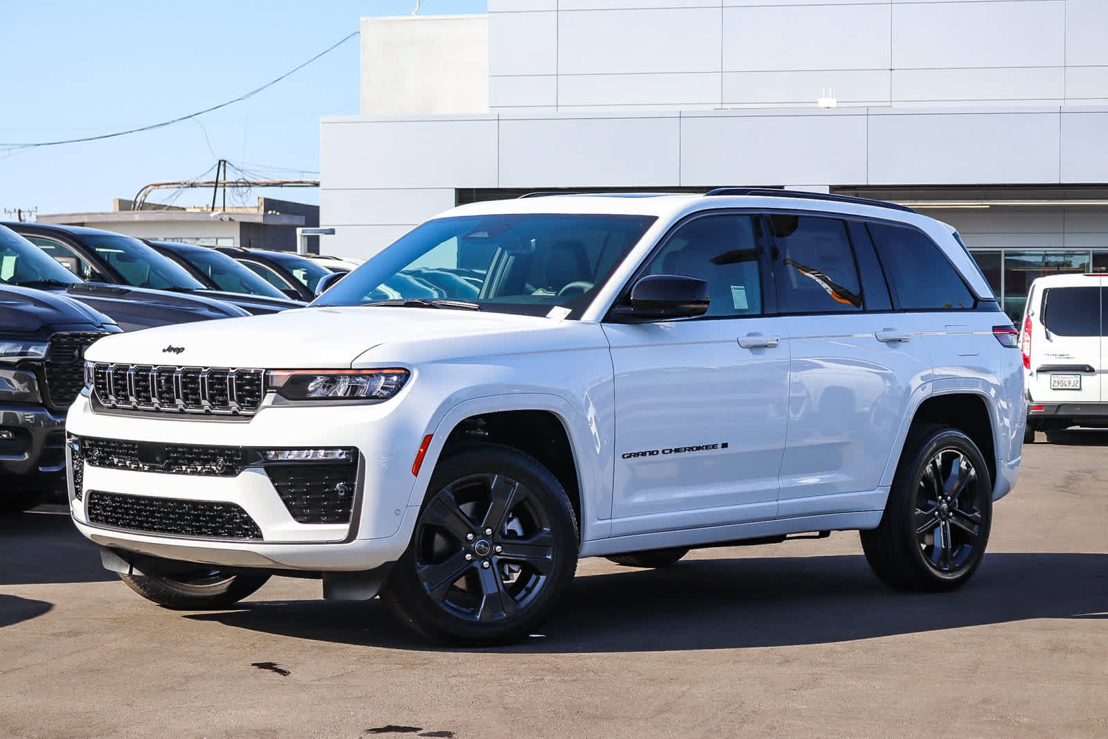 New 2027 Jeep Grand Cherokee Limited