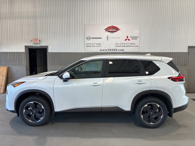 New 2026 Nissan Rogue SV image 6