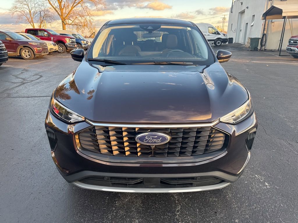 Certified 2023 Ford Escape Active w/ Tech Pack #2 image 16