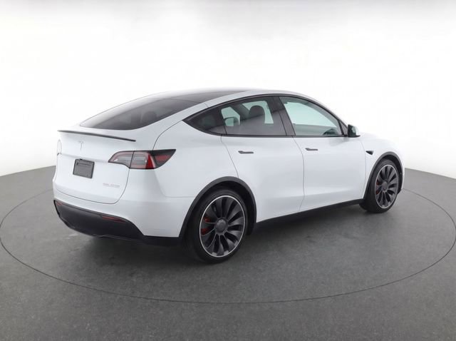 Used 2023 Tesla Model Y Performance AWD/4WD image 4